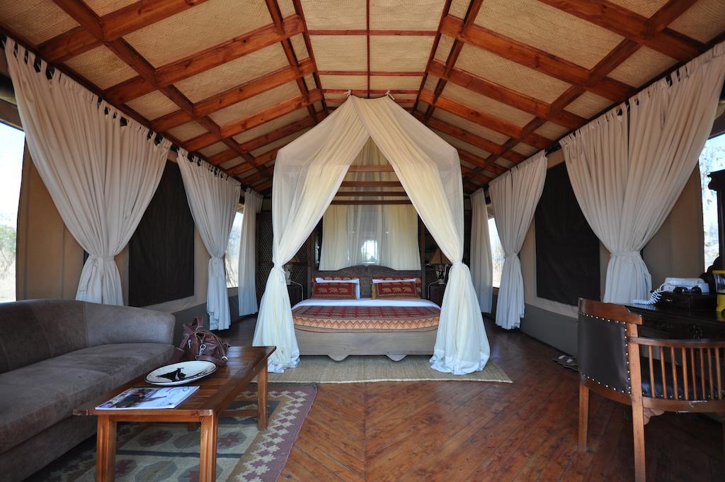 Elephant Rock Luxury Camp Tarangire Kaiti Zimmer foto